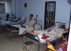 cuba-hospital-camillas