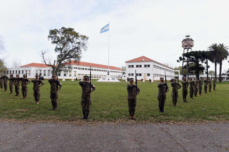La reforma de los Liceos: inquietud de la comunidad educativa militar por una resolución del Ministerio de Defensa