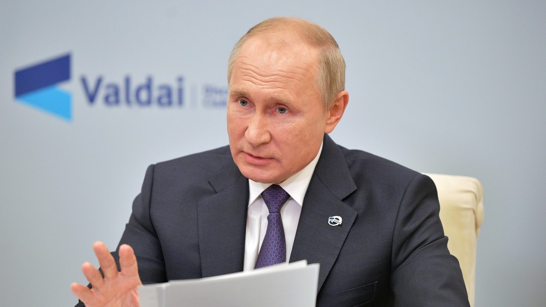 Putin sobre quienes hablan del debilitamiento de Rusia: “Solo nos preocupa no resfriarnos en sus funerales