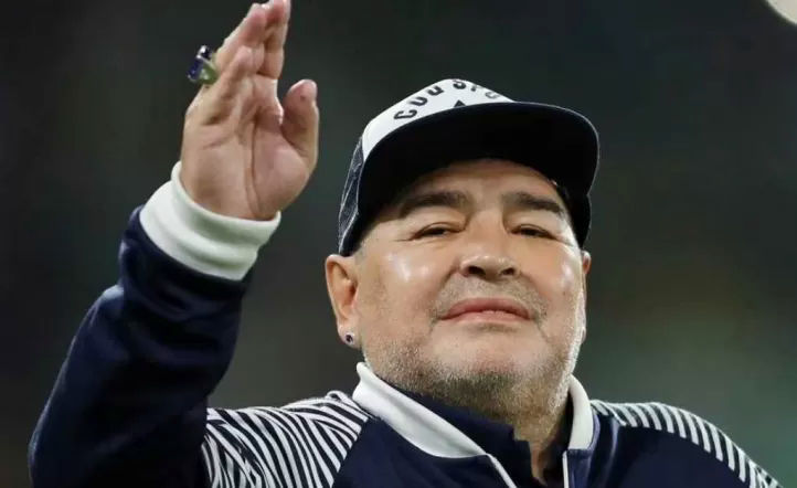 ¿Abandono de persona? : Revelan que Diego Maradona se cayó y se golpeó la cabeza días antes de su muerte y no fue atendido