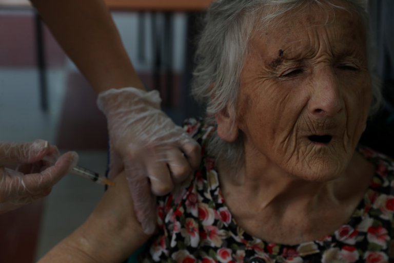 Chile vacunó a más de 550.000 personas contra el coronavirus en tres días