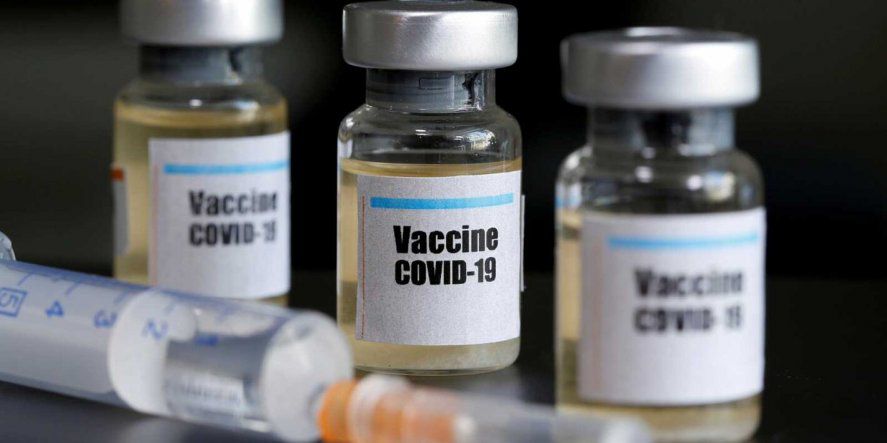 Azul: por un “olvido”, se perdieron 300 vacunas en PAMI
