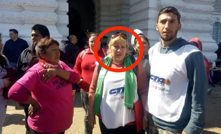 Audio: Cobra 100 mil pesos con Larroque y convoca a una marcha contra Garro ofreciendo mercadería