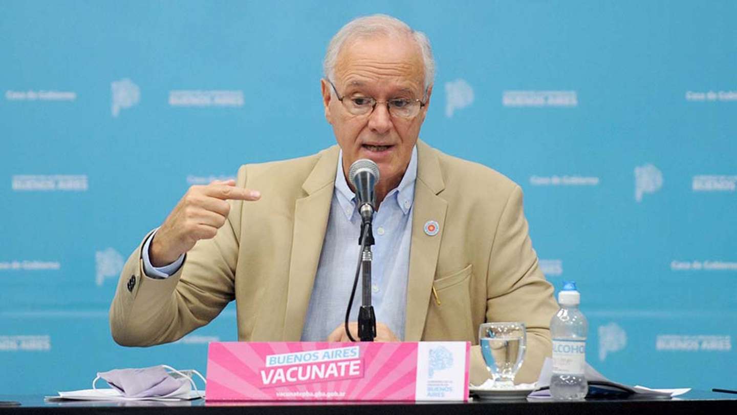 El embajador chileno desmintió a Daniel Gollán sobre las vacunas de Pfizer: “Recibimos 3 millones, no 30 mil”