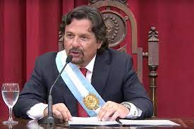 El gobernador Gustavo Sáenz aceptó destruir un río a cambio de aportes de campaña
