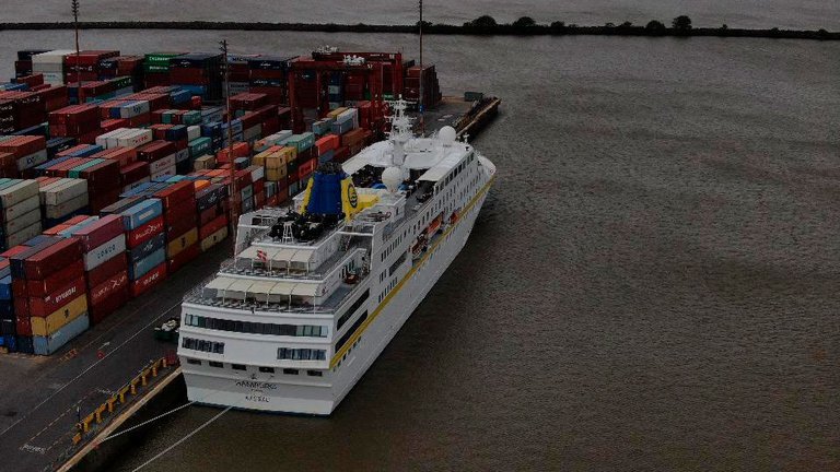Puerto Madryn no permitirá el ingreso de los pasajeros del crucero Hamburg