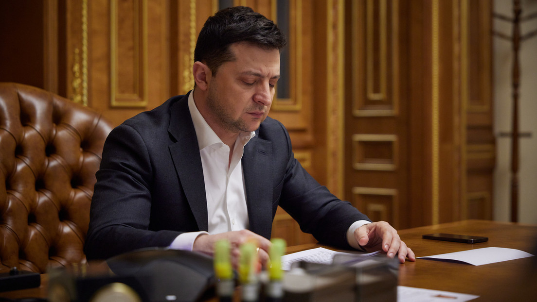 Zelenski: “Nos hemos quedado solos. No veo quién esté listo para luchar por nosotros”