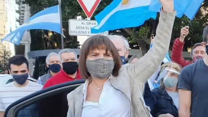 bullrich-20220201080409-sIk4S