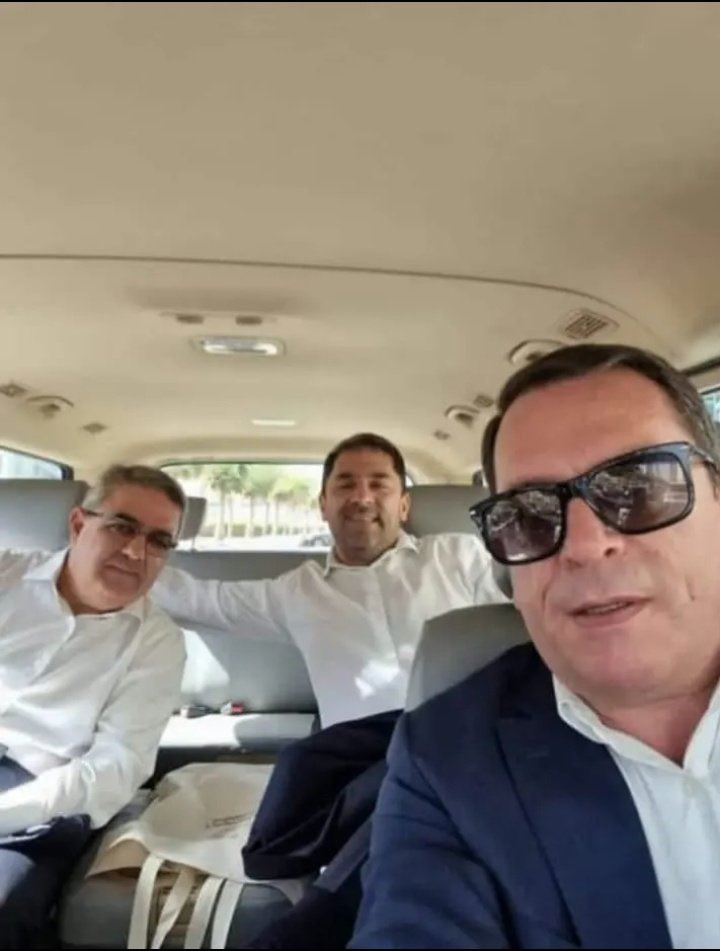 El Gobernador de Catamarca en Limusina por Dubai