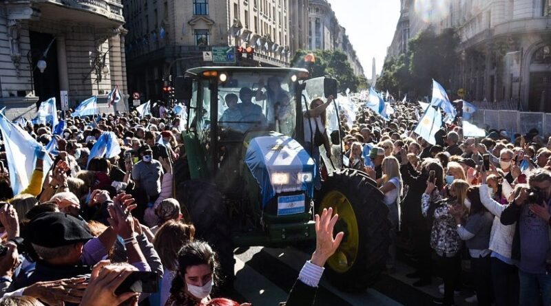 El “tractorazo” convocó a una multitud y le dejó un mensaje al Gobierno: “gasten menos o dedíquense a otra cosa”