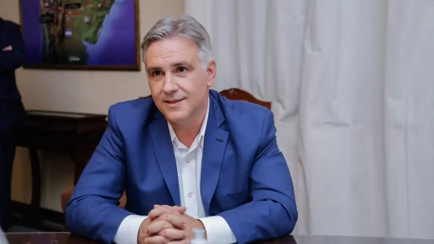 El intendente de Córdoba gastó 60 millones solo en remodelar su despacho