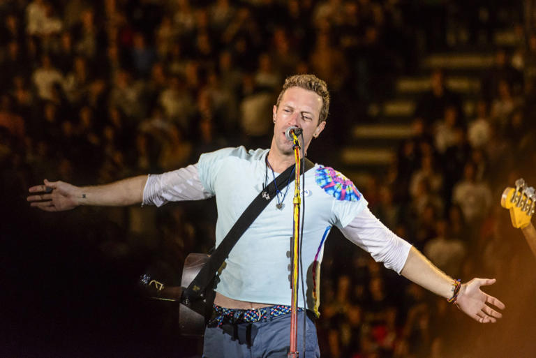 Coldplay se “topó” con la realidad argentina: el BCRA no les habilita los dólares a precio oficial