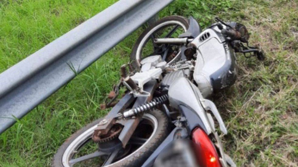 Un salteño sufrió un accidente en Bolivia y los médicos no quisieron atenderlo porque tenía pesos argentinos y para colmo la policia boliviana le roba las pertenencias