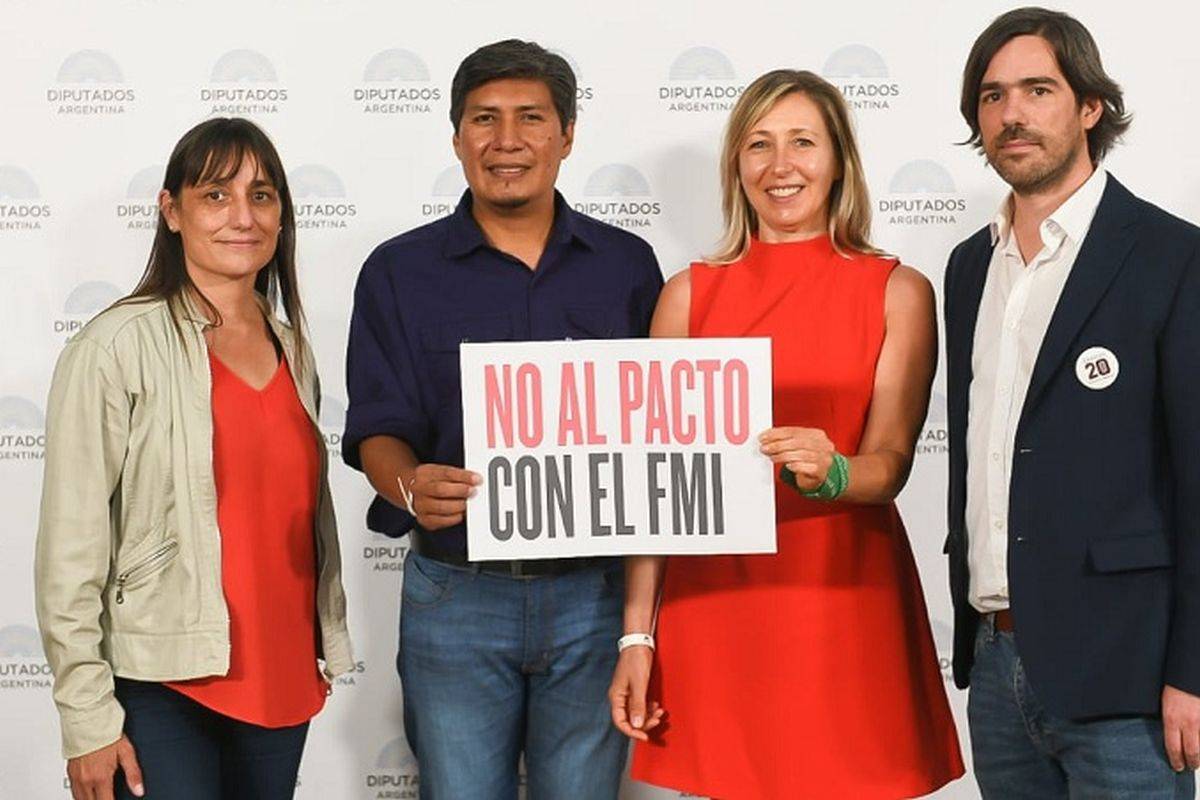 La izquierda quiere desplumar al Gallito de la PFA.
