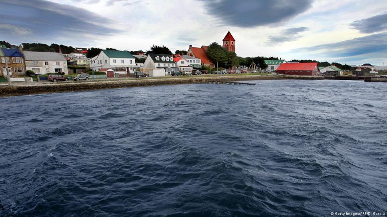 18956562_101
