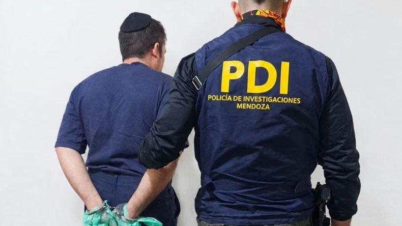 34detenido